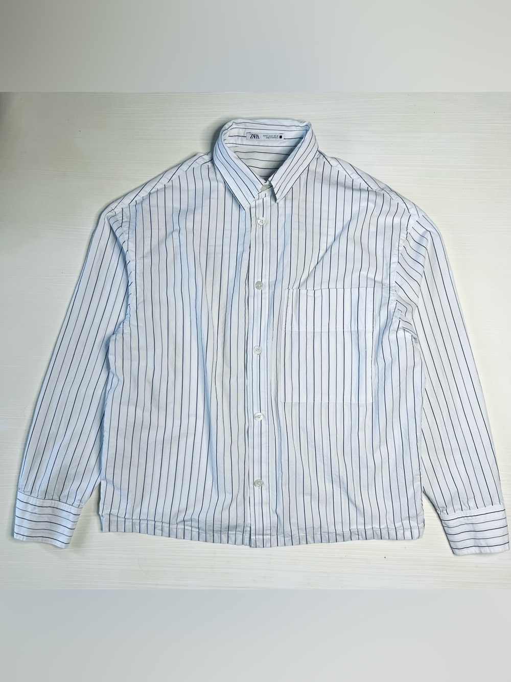 Zara White Button-Down Shirt with Blue Pinstripes